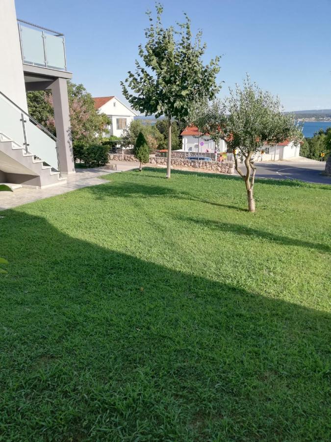 Apartmani Deluxe Jasenice  Dış mekan fotoğraf