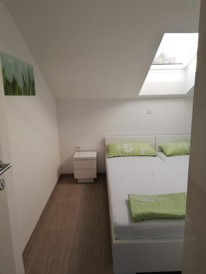 Apartmani Deluxe Jasenice  Dış mekan fotoğraf